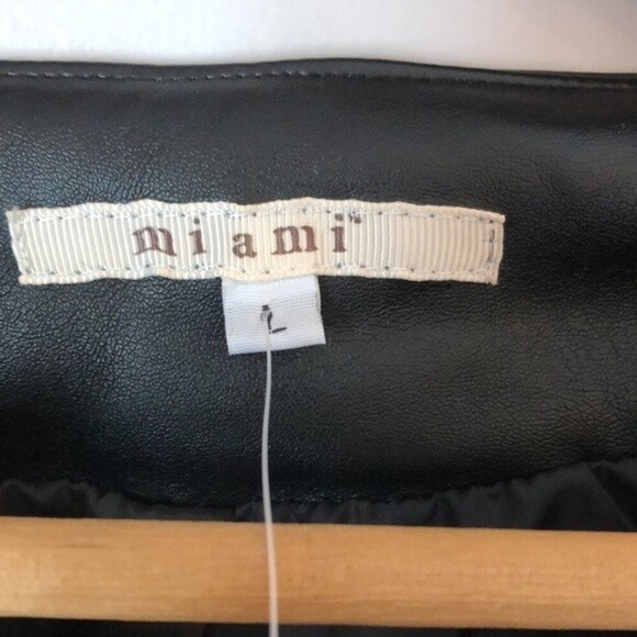 NWT Miami Jacket Size Large Black with Silver Zippers Flare Sleeves Unique - Picture 9 of 13